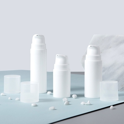 5ml 10ml 15mlのポリプロピレンの空気のないポンプは漏出をびん詰めにしない