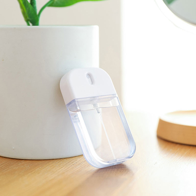PPのプラスチック カード タイプ スプレーのびん45mの詰め替え式の香水瓶