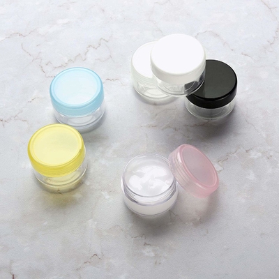 PPの帽子が付いているODM 10mlの化粧品のクリーム色の瓶の空のプラスチック瓶