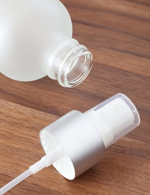 ペット50ml 24MMポンプを搭載する化粧品のスプレーのびんの容器